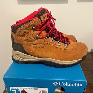 Columbia Newton Ridge Plus Women’s 7.5 Waterproof Brown Hiking Boots w/Red Laces
